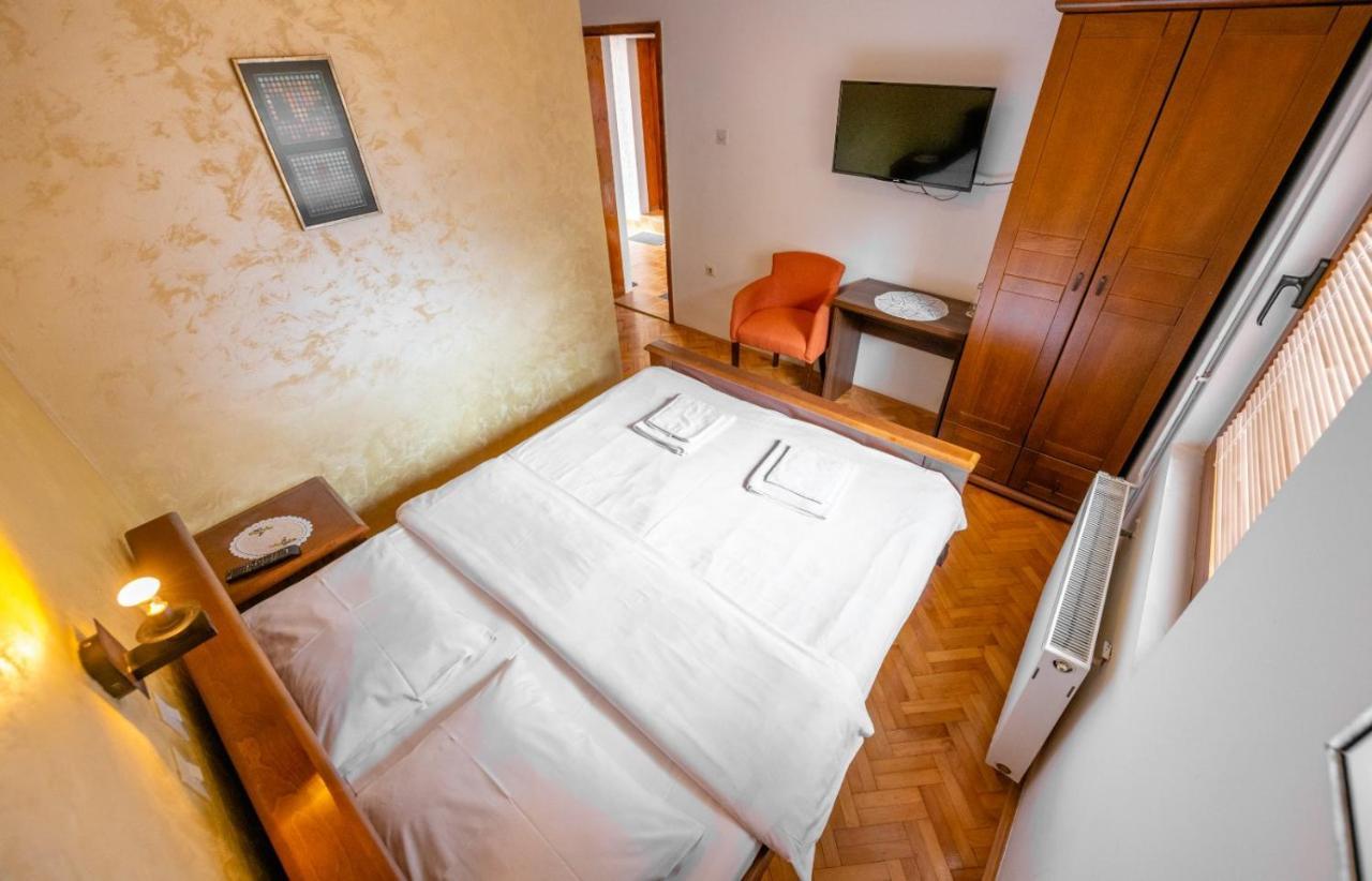 Guesthouse Sandra โคลาชิน ภายนอก รูปภาพ