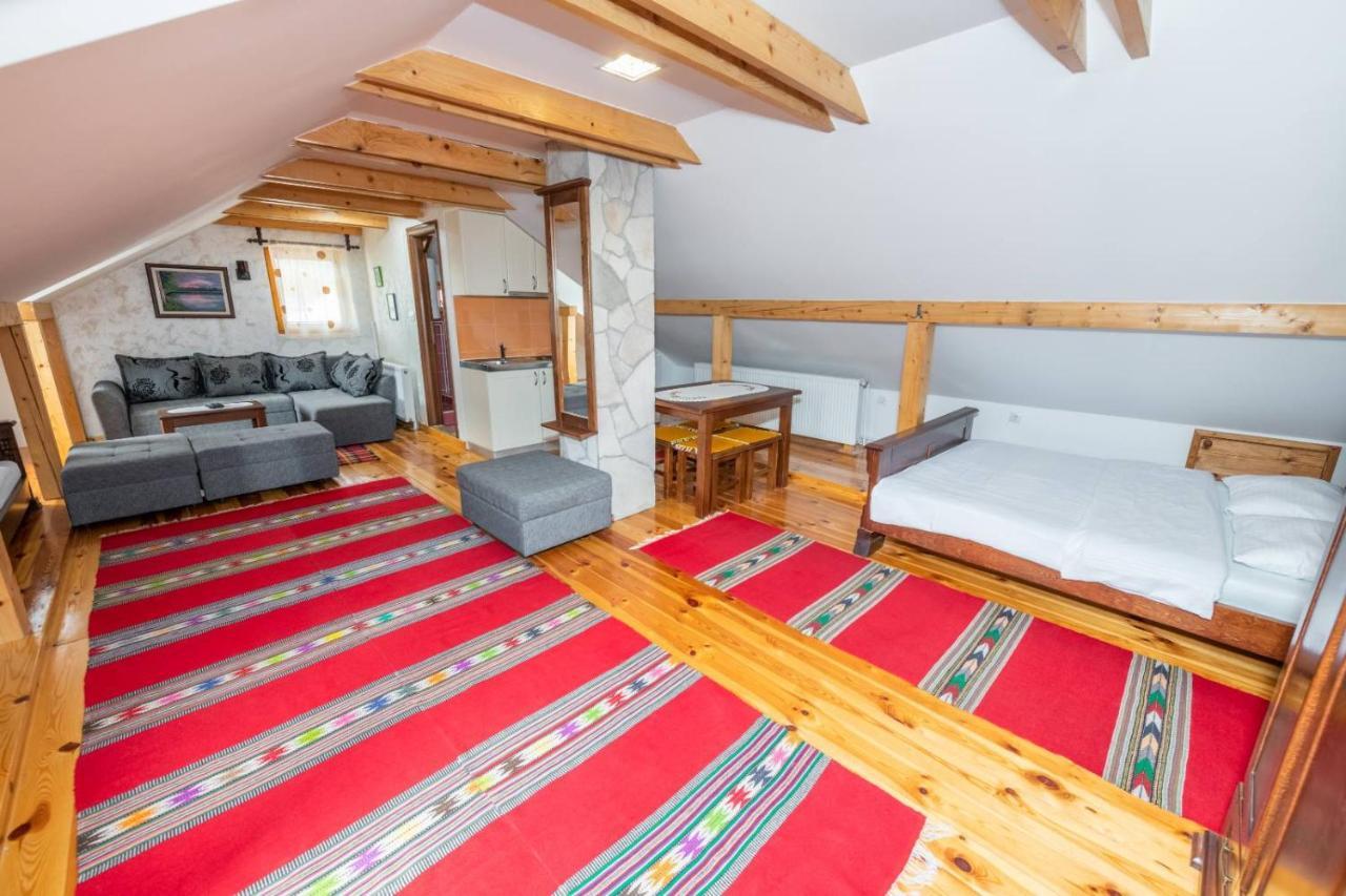 Guesthouse Sandra โคลาชิน ภายนอก รูปภาพ