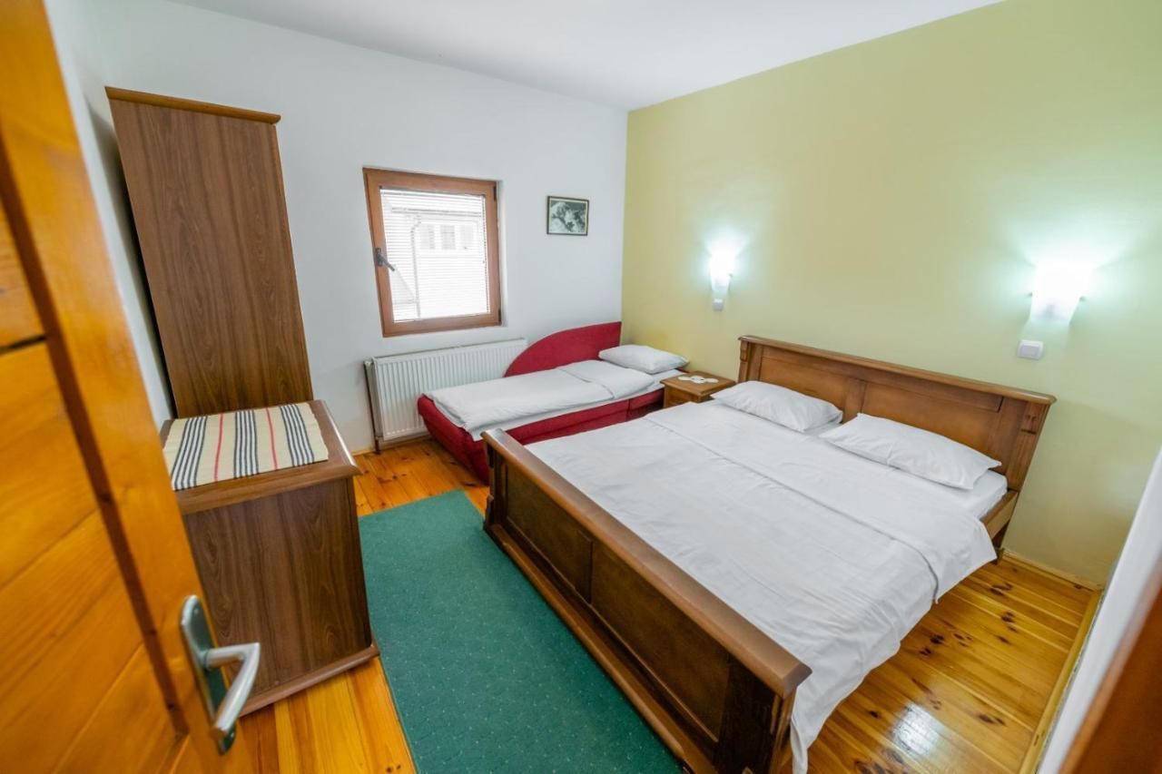 Guesthouse Sandra โคลาชิน ภายนอก รูปภาพ
