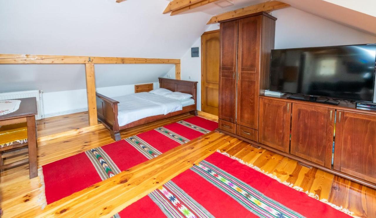 Guesthouse Sandra โคลาชิน ภายนอก รูปภาพ
