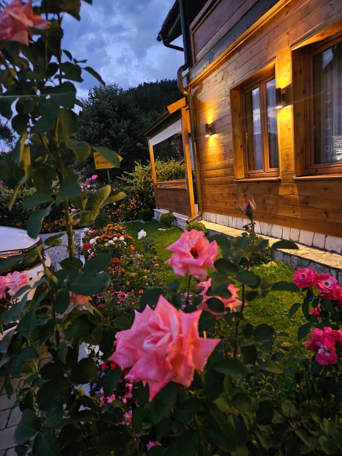 Guesthouse Sandra โคลาชิน ภายนอก รูปภาพ