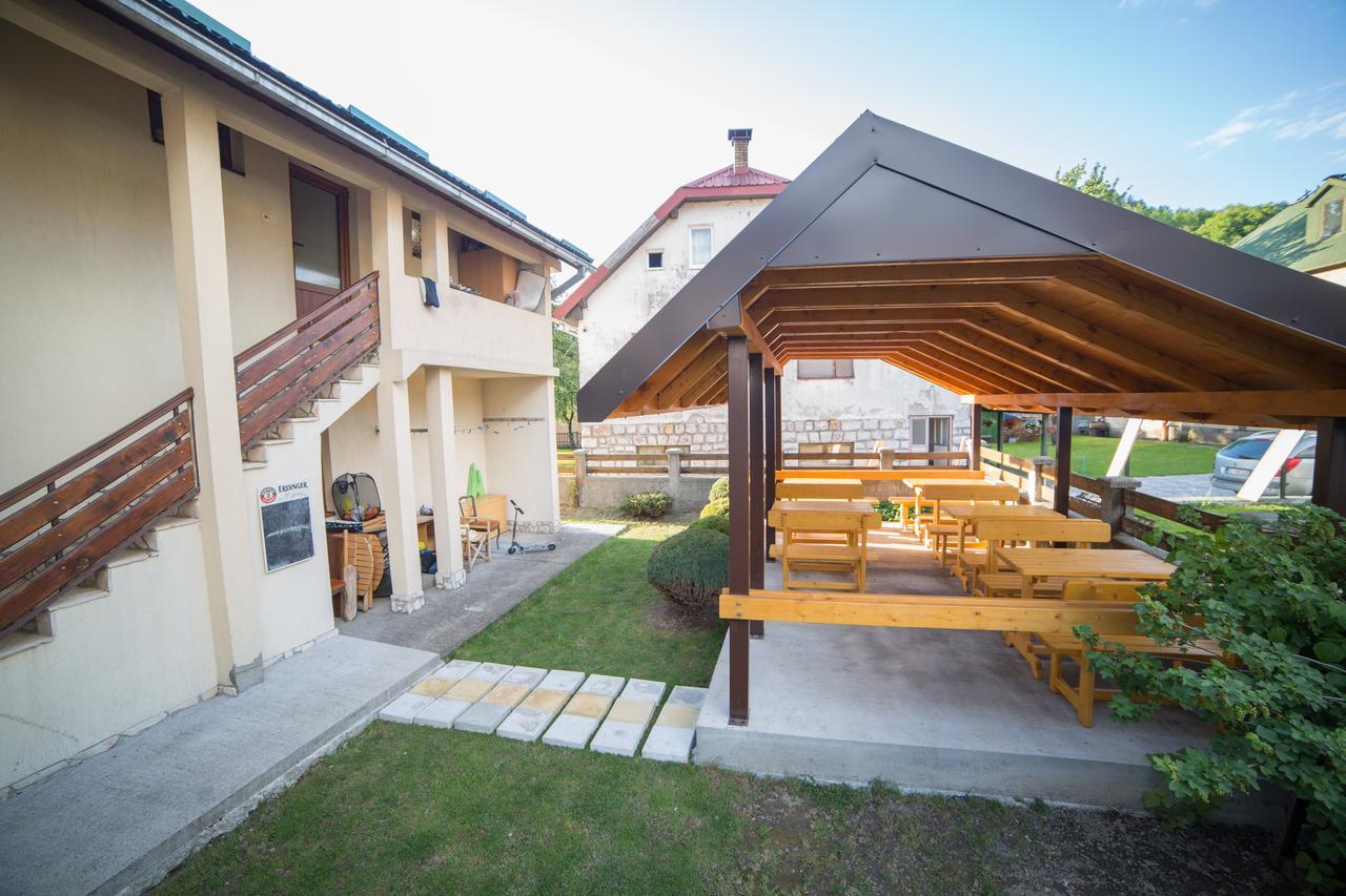 Guesthouse Sandra โคลาชิน ภายนอก รูปภาพ