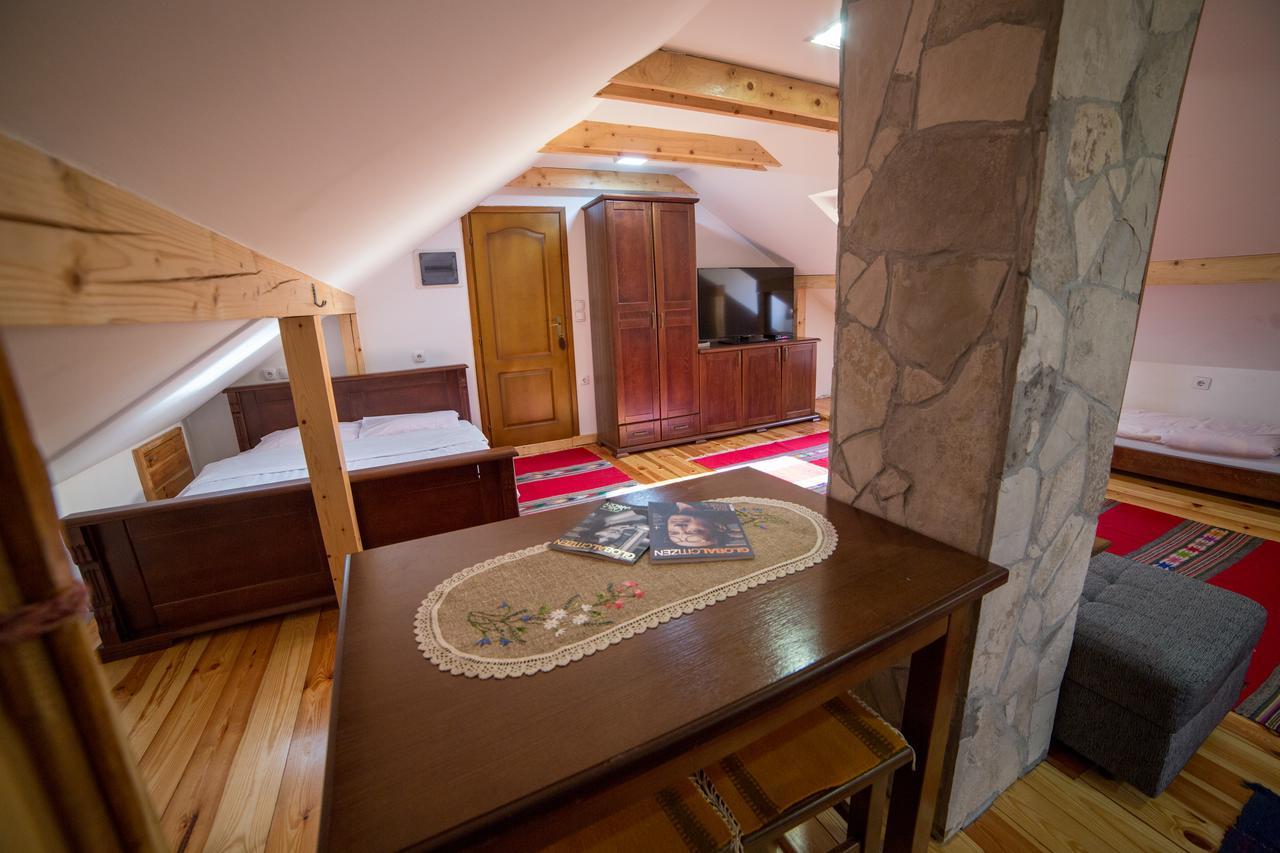 Guesthouse Sandra โคลาชิน ภายนอก รูปภาพ