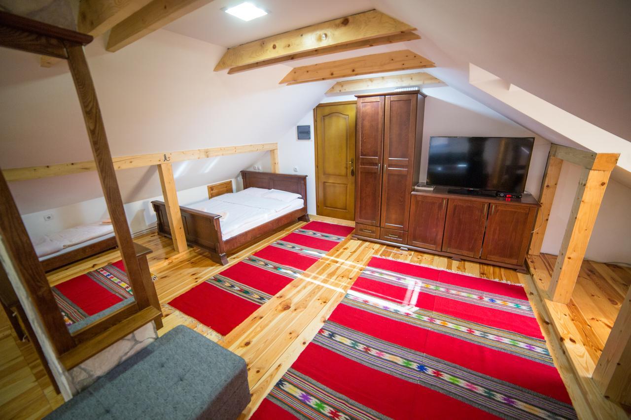 Guesthouse Sandra โคลาชิน ภายนอก รูปภาพ